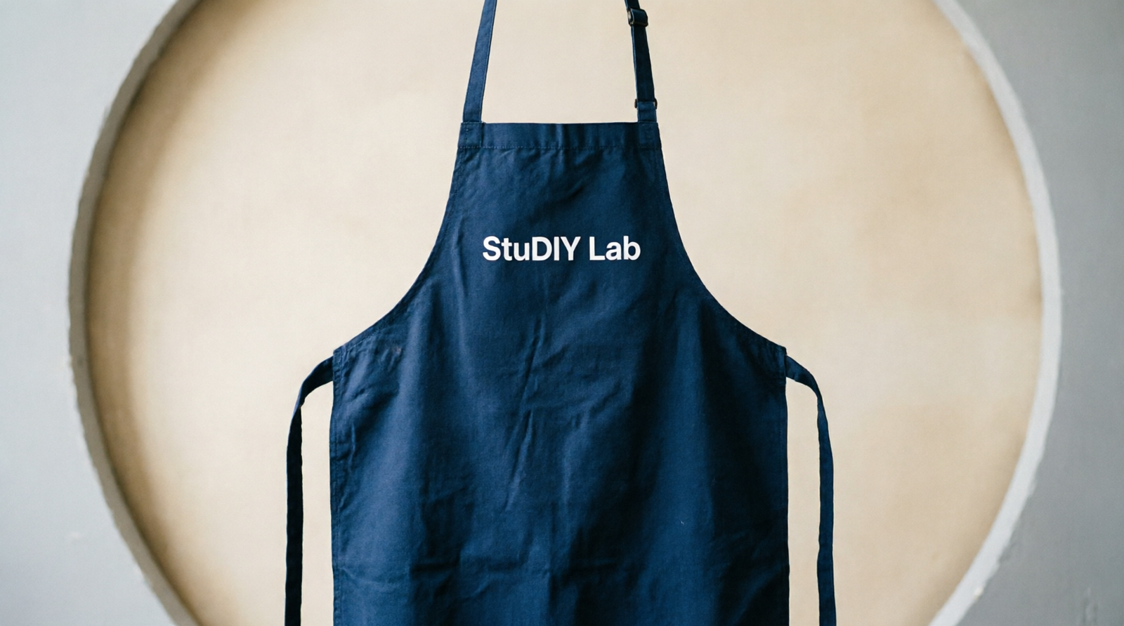 Apron - Image 2